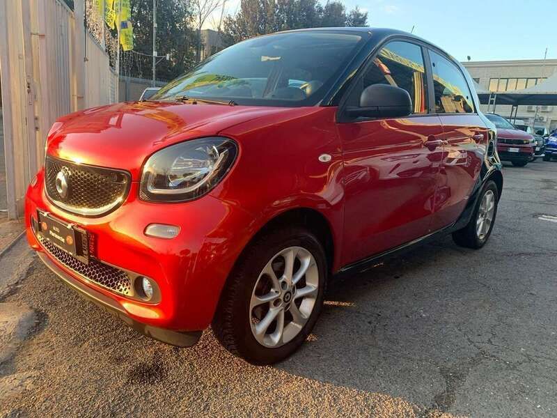 Usata Smart ForFour Passion 71 CV (52 kW) 2018 Rosso Utilitaria