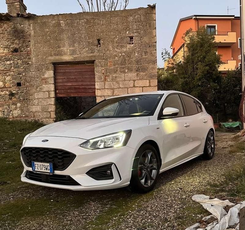 Usata Ford Focus ST-Line 120 CV (88 kW) 2020 Berlina