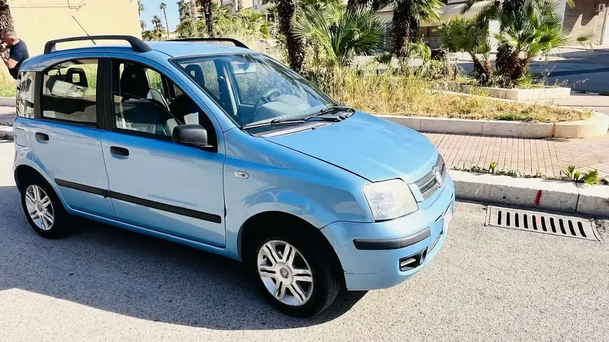 Usata Fiat Panda Dynamic 69 CV (50 kW) 2005 Utilitaria