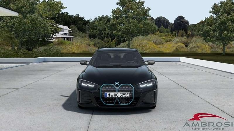 Nuova BMW i4 400 kW (544 CV) 2025 Nero Berlina
