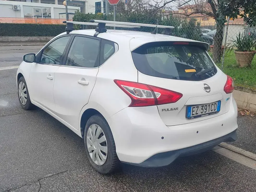 Usata Nissan Pulsar Acenta 110 CV (80 kW) 2015 Bianco Utilitaria