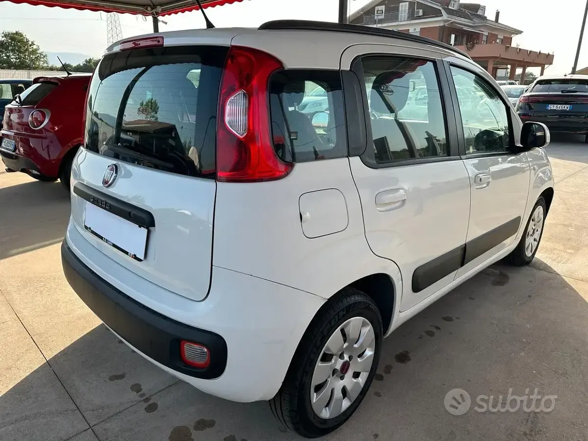 Usata Fiat Panda 80 CV (58 kW) 2015 Bianco Utilitaria