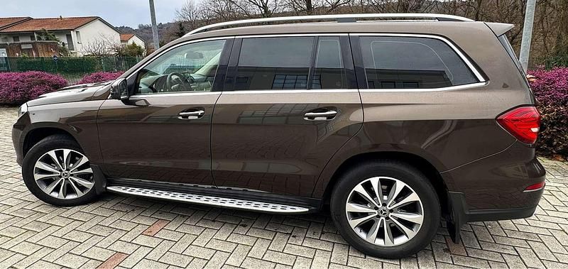 Usata Mercedes GLS350 258 CV (189 kW) 2018 Marrone SUV