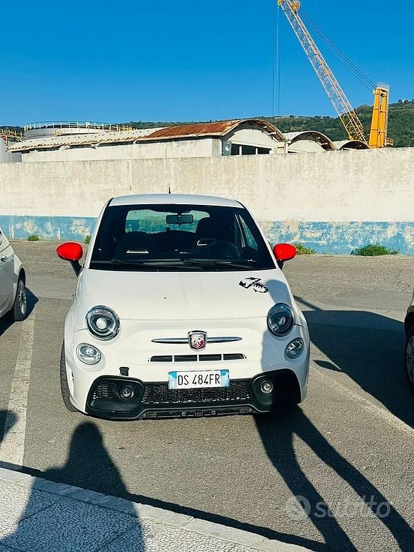 Usata Abarth 500 135 CV (99 kW) 2009 Bianco Utilitaria