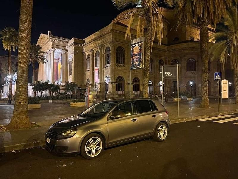 Usata VW Golf VI Trendline 110 CV (80 kW) 2009 Utilitaria