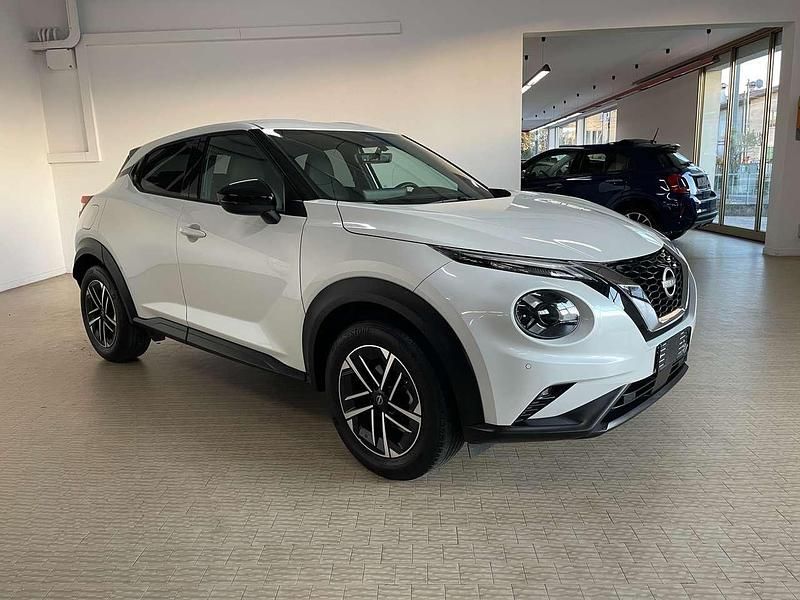 Usata Nissan Juke N-Connecta 114 CV (83 kW) 2025 Bianco perlato SUV