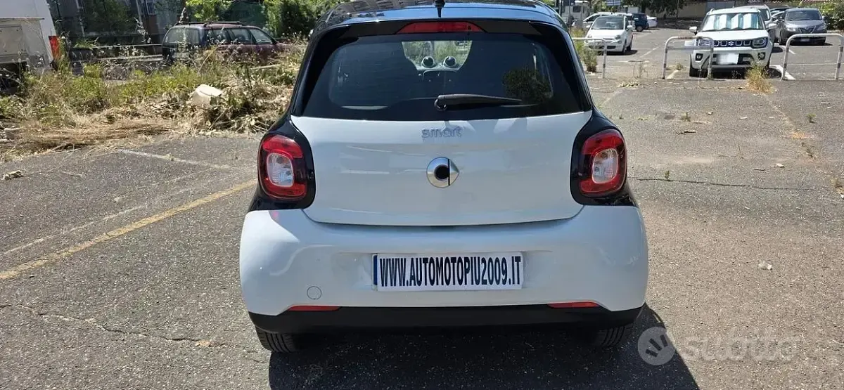 Usata Smart ForFour Passion 71 CV (52 kW) 2018 Bianco Utilitaria