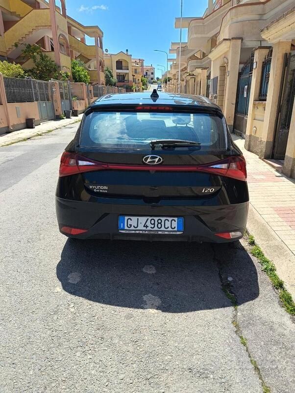 Usata Hyundai i20 84 CV (61 kW) 2023 Nero Utilitaria