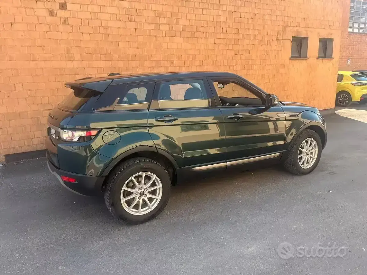 Usata Land Rover Range Rover evoque Pure 150 CV (110 kW) 2013 Verde SUV