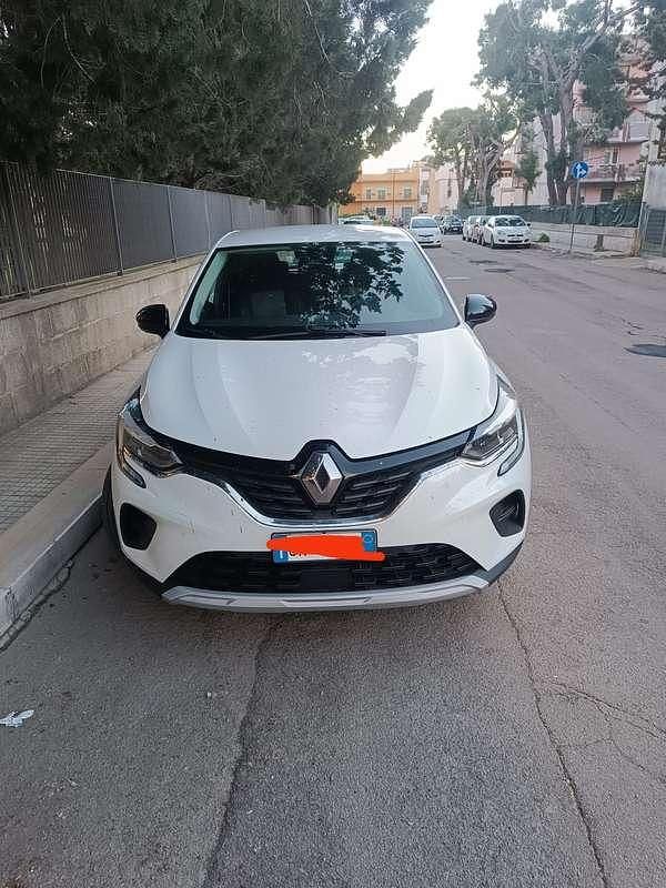 Usata Renault Captur Equilibre 101 CV (74 kW) 2023 SUV