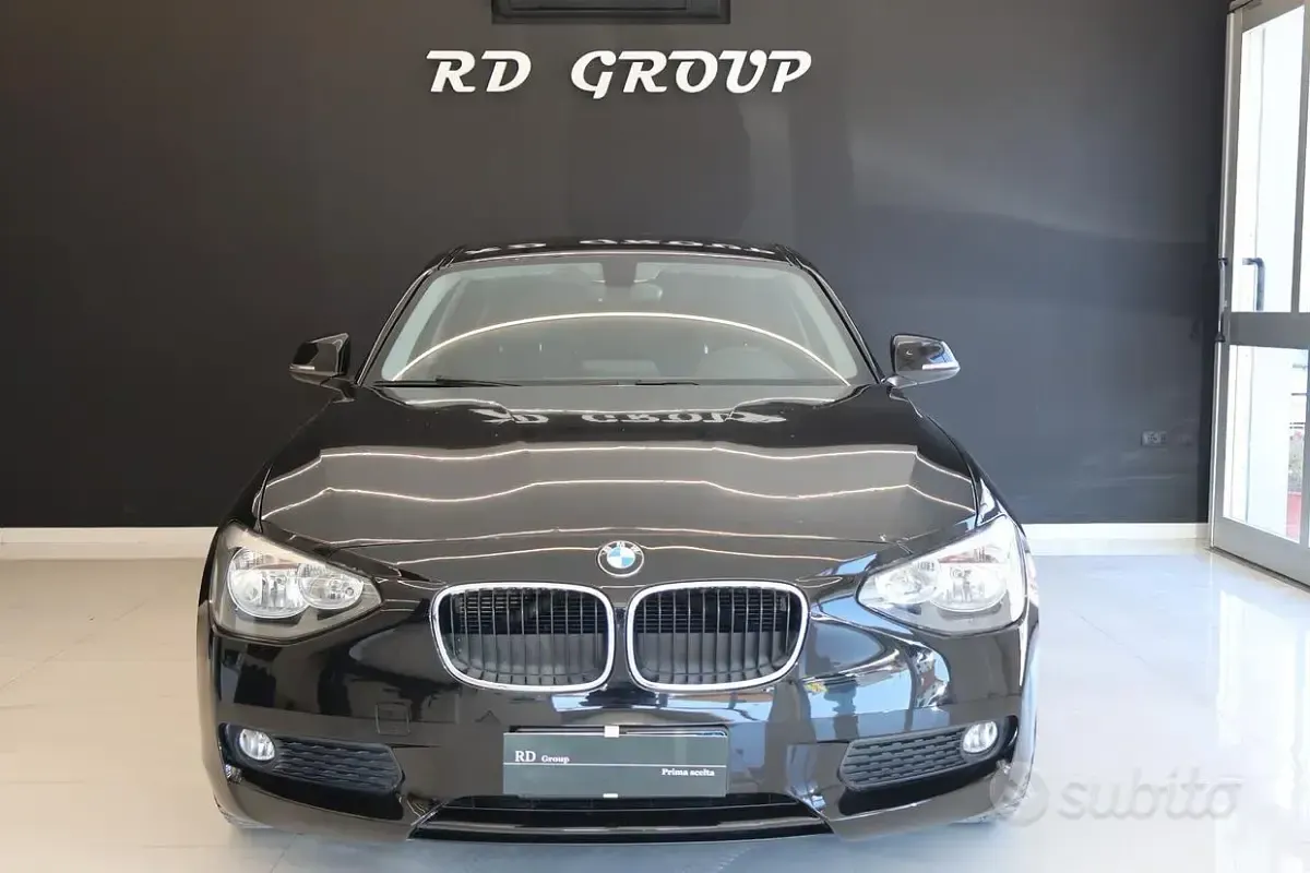 Usado BMW 116 Sport Line 116 CV (85 kW) 2014 Negro Utilitario