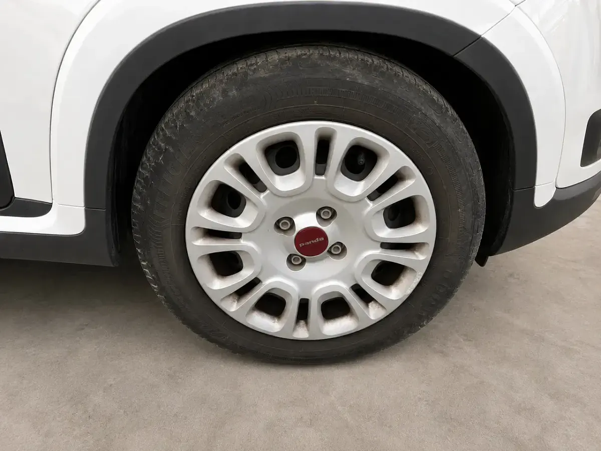 Usata Fiat Panda S 70 CV (51 kW) 2024 Bianco Utilitaria