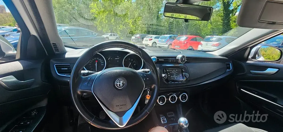 Usata Alfa Romeo Giulietta 120 CV (88 kW) 2017 Bianco Utilitaria