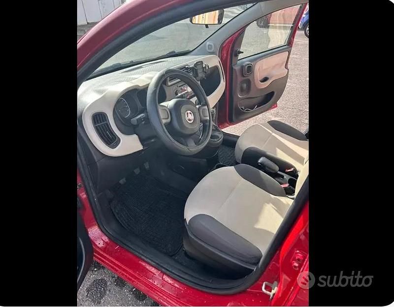 Usata Fiat Panda 2014 Rosso Utilitaria
