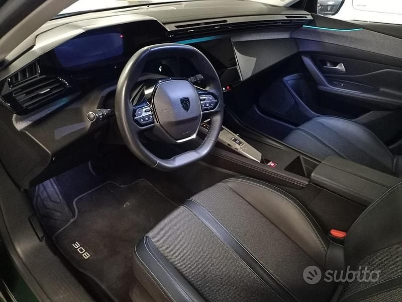 Usata Peugeot 308 Allure 130 CV (95 kW) 2022 Verde Berlina