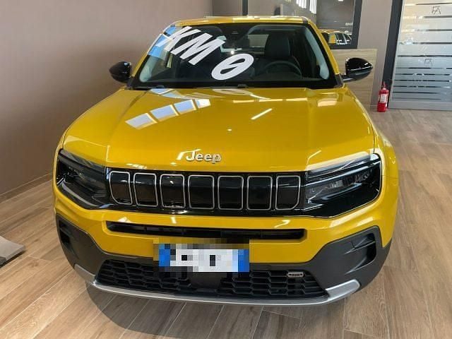 Usata Jeep Avenger Longitude 100 CV (73 kW) 2023 Giallo SUV