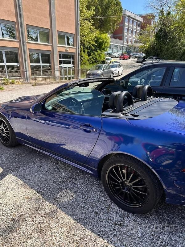 Usata Mercedes SLK200 2000 Blu Cabrio