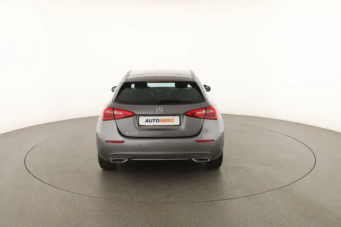 Usata Mercedes A220 Progressive 190 CV (139 kW) 2019 Grigio Berlina