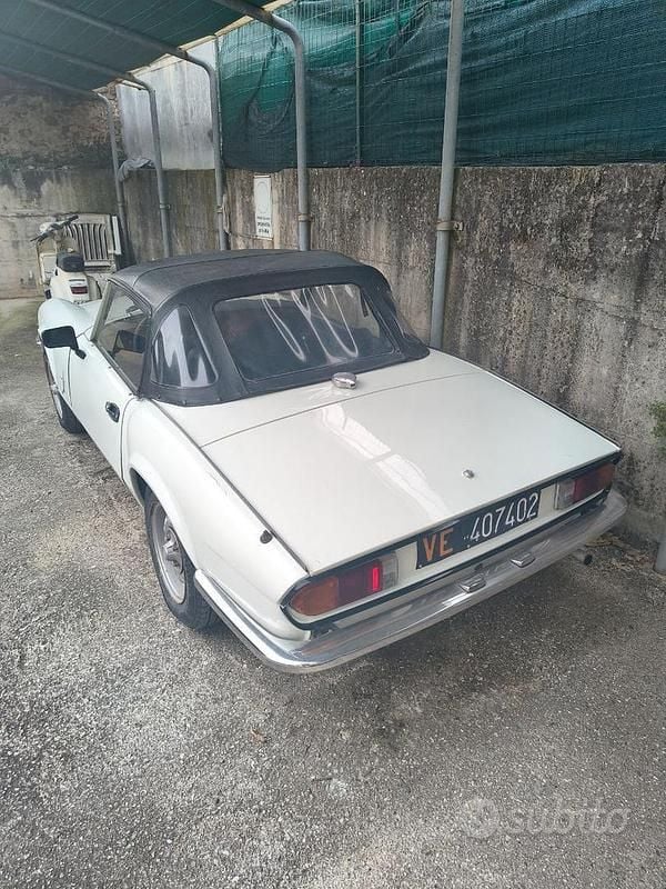 Usata Triumph 1500 1970 Bianco Berlina