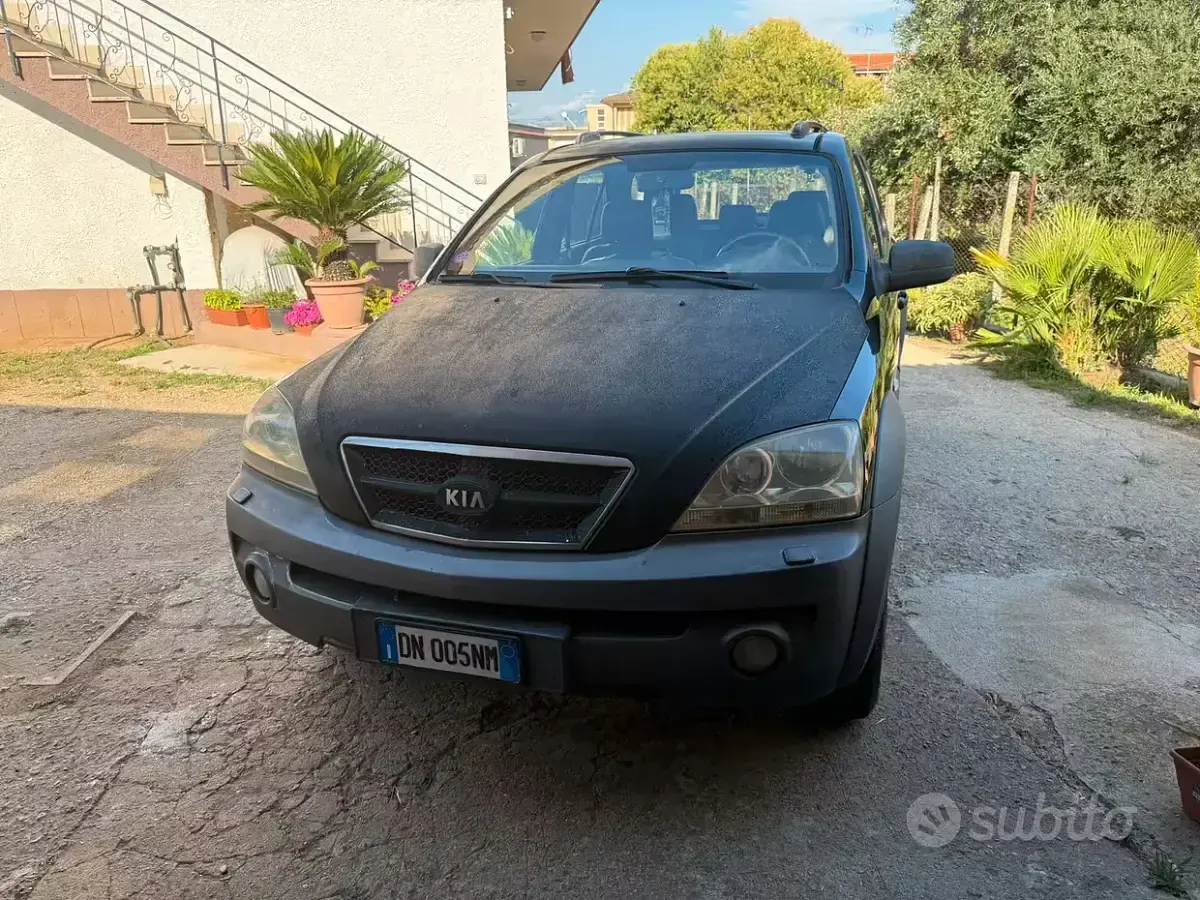 Usata Kia Sorento EX 140 CV (102 kW) 2008 Nero SUV