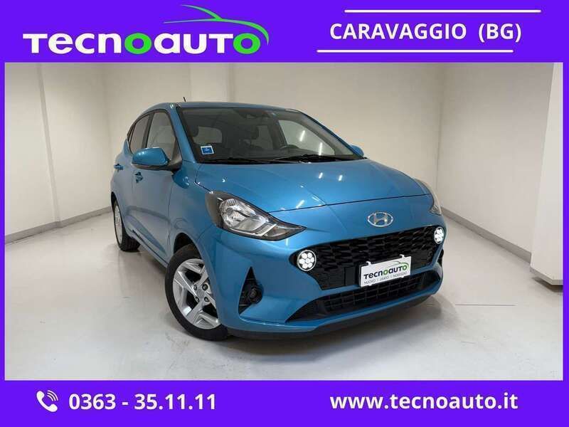 Azzurro Usata 2021 Hyundai i10 Due volumi | 12.300 € (Buon prezzo) - Immagine 1/4
