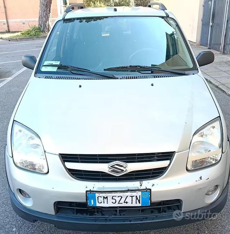 Usata Suzuki Ignis 2004 Grigio Utilitaria