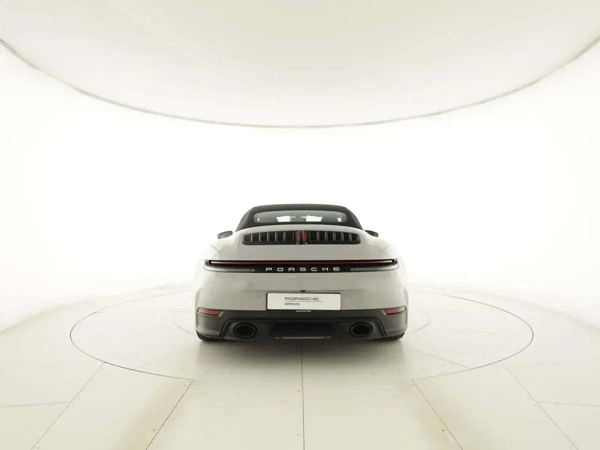 Usata Porsche 911 Carrera Cabriolet 394 CV (289 kW) 2025 Cabrio