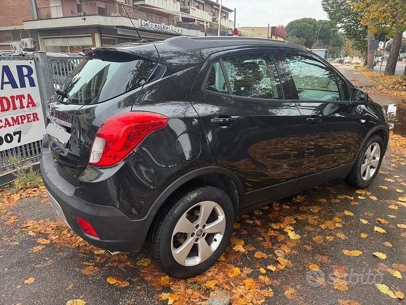 Usata Opel Mokka 140 CV (102 kW) 2015 Nero SUV