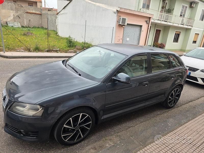 Usata Audi A3 105 CV (77 kW) 2009 Grigio Utilitaria