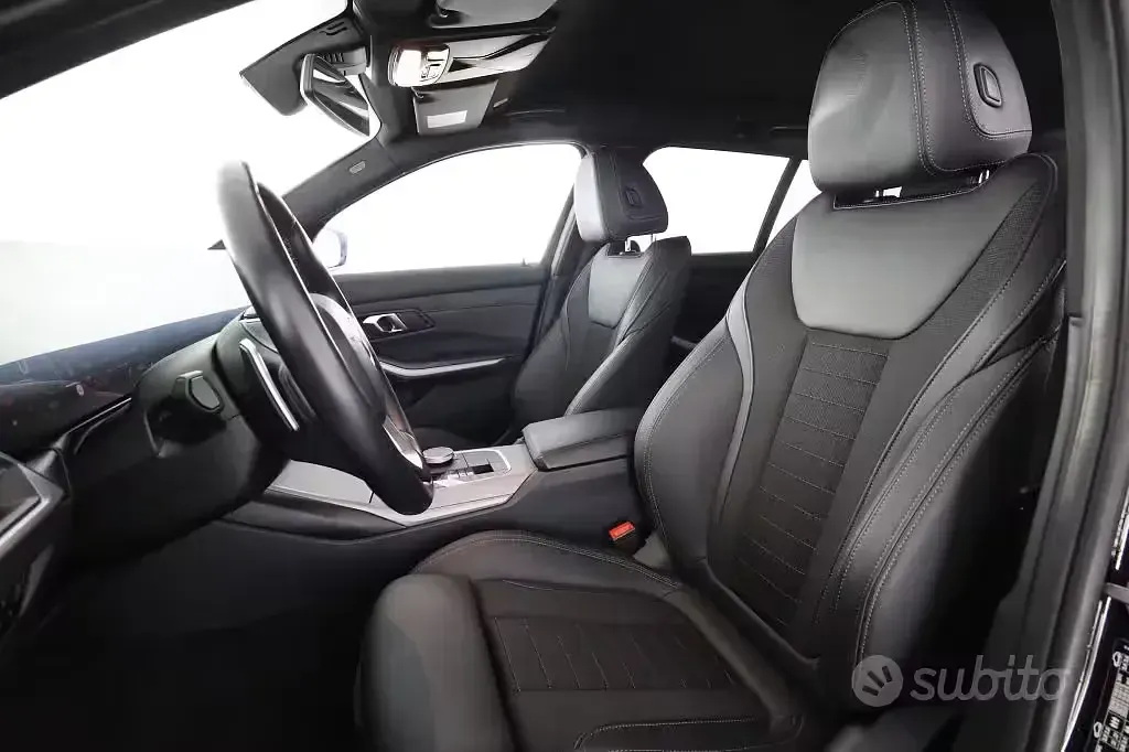 Usata BMW 320 Efficient Dynamics 190 CV (139 kW) 2023 Nero Station wagon