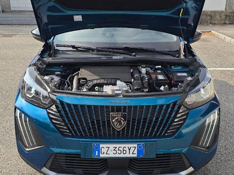 Usata Peugeot 2008 Allure 100 CV (73 kW) 2025 Grigio SUV