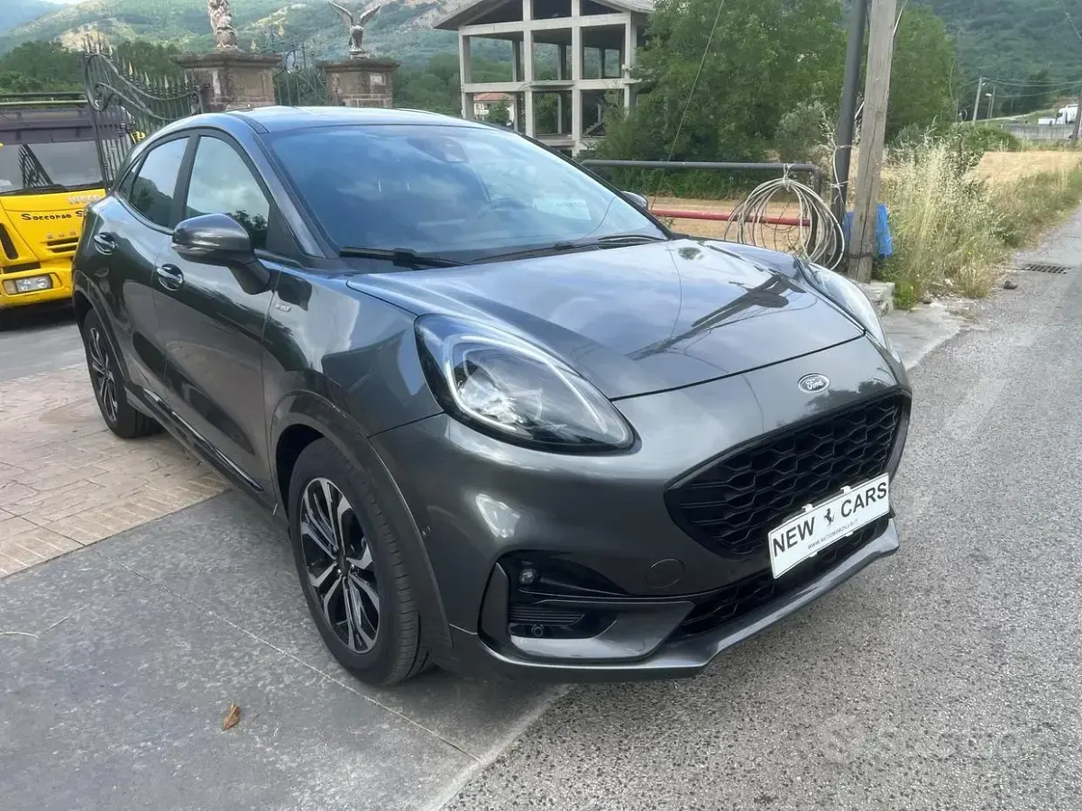 Usata Ford Puma ST-Line 120 CV (88 kW) 2022 Grigio SUV