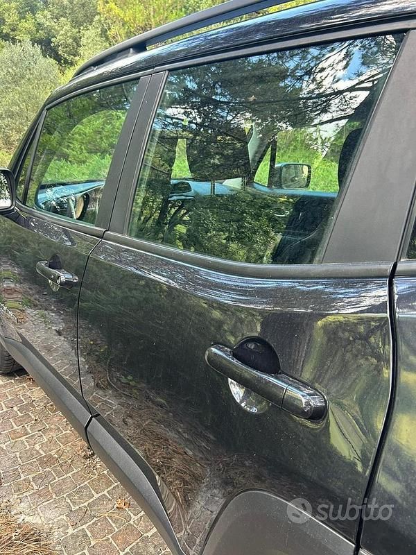 Usata Jeep Renegade Limited 120 CV (88 kW) 2021 Nero SUV