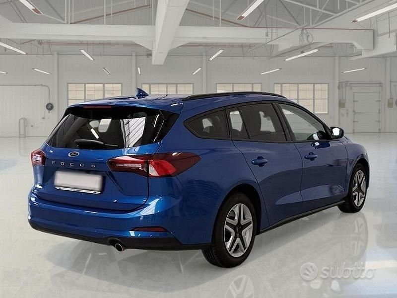 Usata Ford Focus Business Edition 120 CV (88 kW) 2022 Blu Station wagon