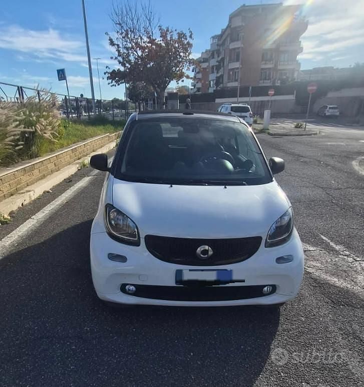 Usata Smart ForTwo Cabrio 2018 Bianco Cabrio