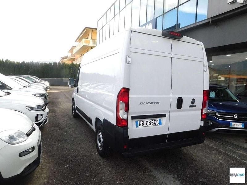 Usata Fiat Ducato 33 140 CV (102 kW) 2023 Bianco Furgone