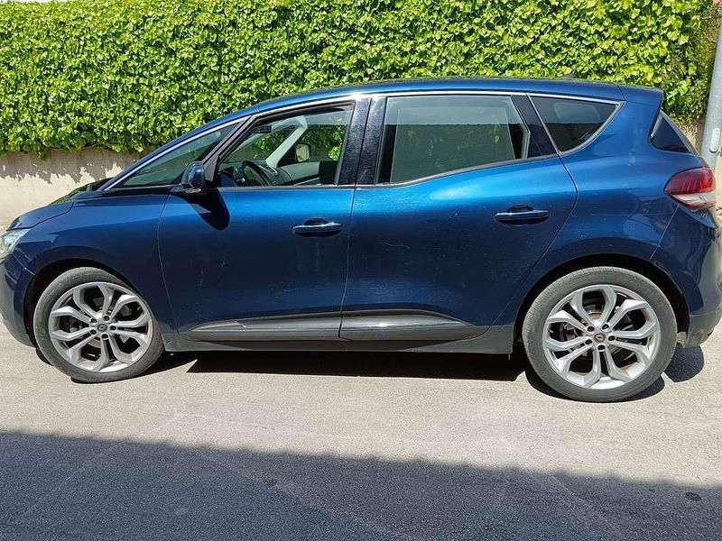Usata Renault Scénic IV Business 131 CV (96 kW) 2019 Monovolume