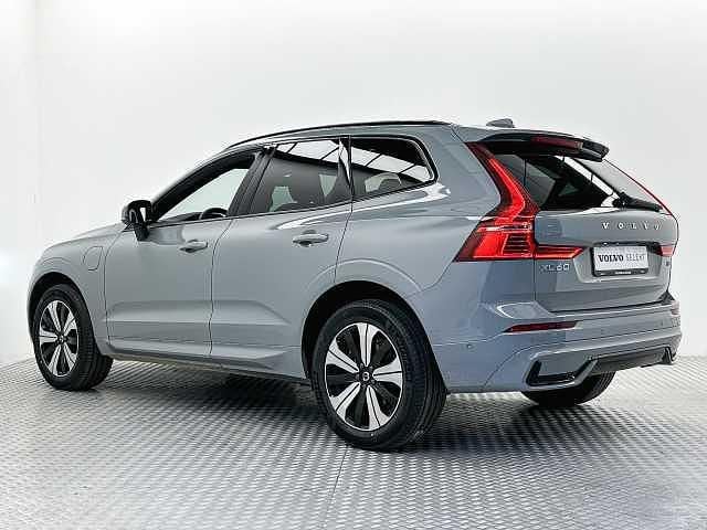 Usata Volvo XC60 Core 257 CV (189 kW) 2025 Grigio SUV