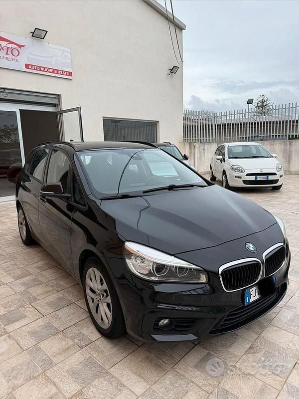 Nero Usata 2017 BMW 214 Active Tourer Monovolume | 7900 € (Super prezzo) - Immagine 1/4