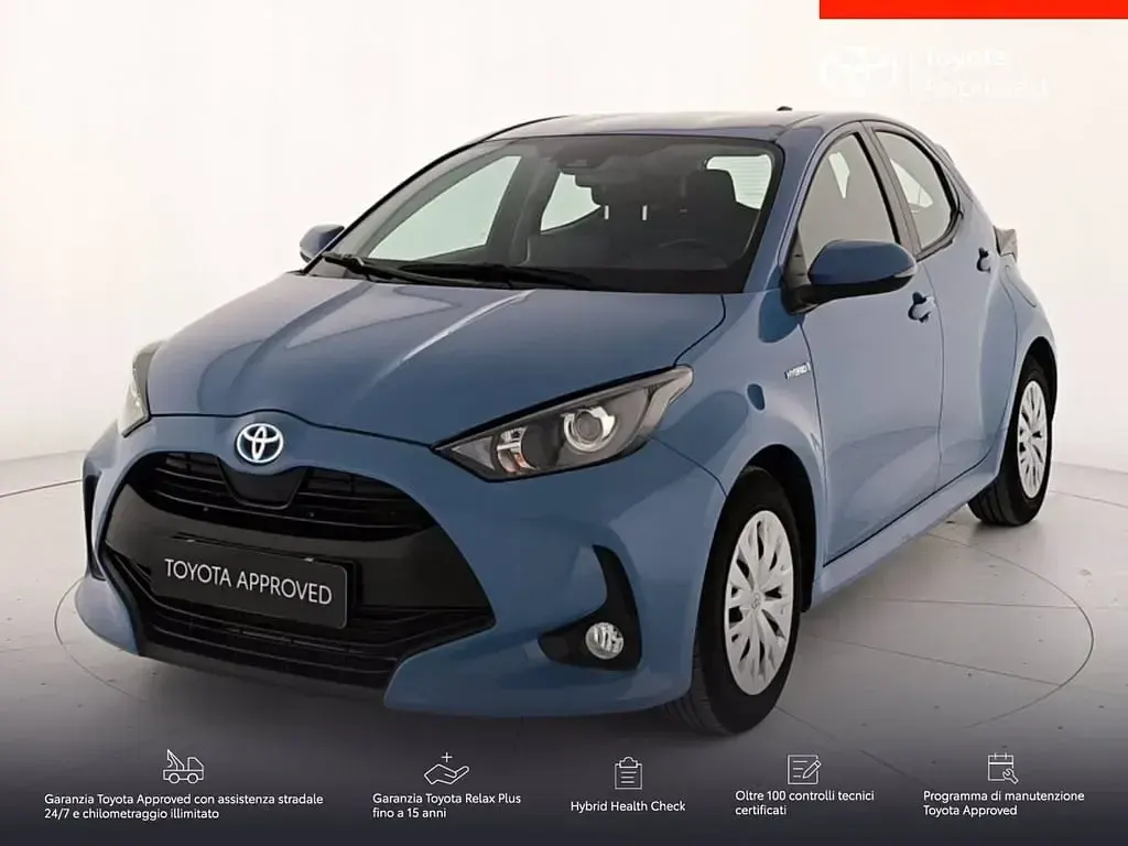 Begagnad Toyota Yaris Hybrid Active 116 HK (85 kW) 2021 Halvkombi