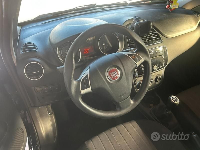 Usata Fiat Punto 95 CV (69 kW) 2017 Blu Utilitaria