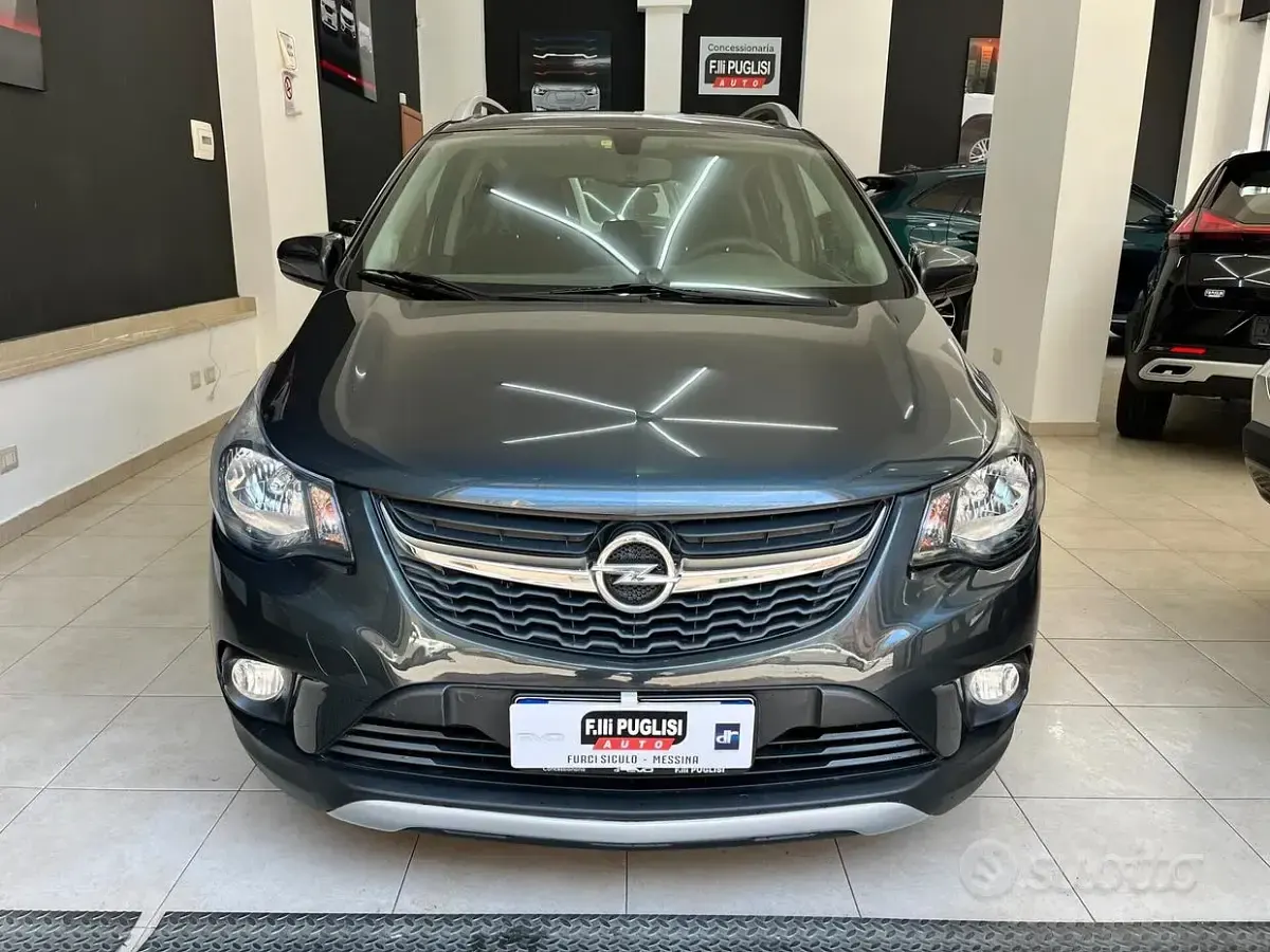 Usata Opel Karl Rocks 73 CV (53 kW) 2018 Grigio Utilitaria