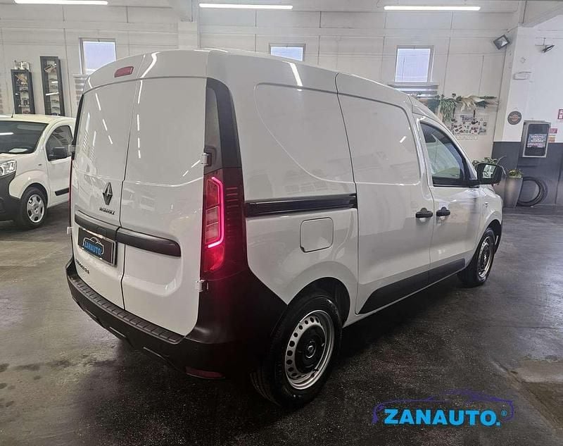 Usata Renault Kangoo 75 CV (55 kW) 2022 Vernice standard Monovolume