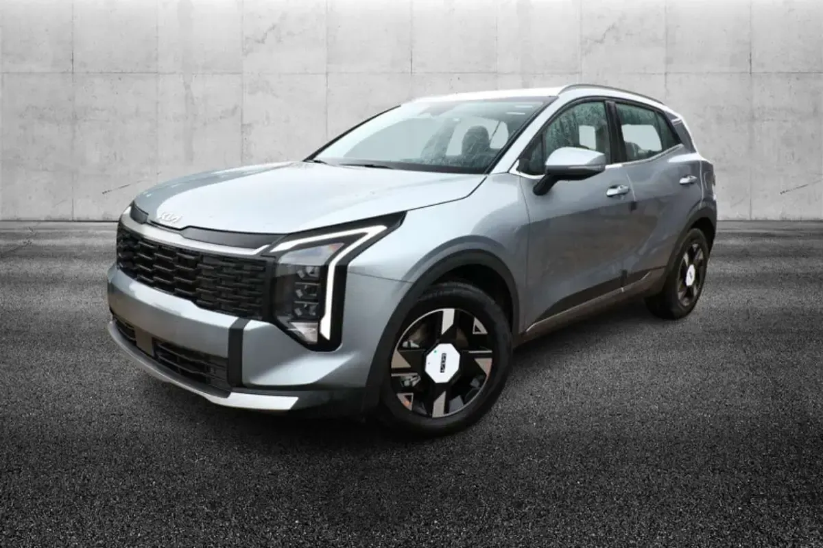 Nuova Kia Sportage 150 CV (110 kW) 2026 Argento SUV