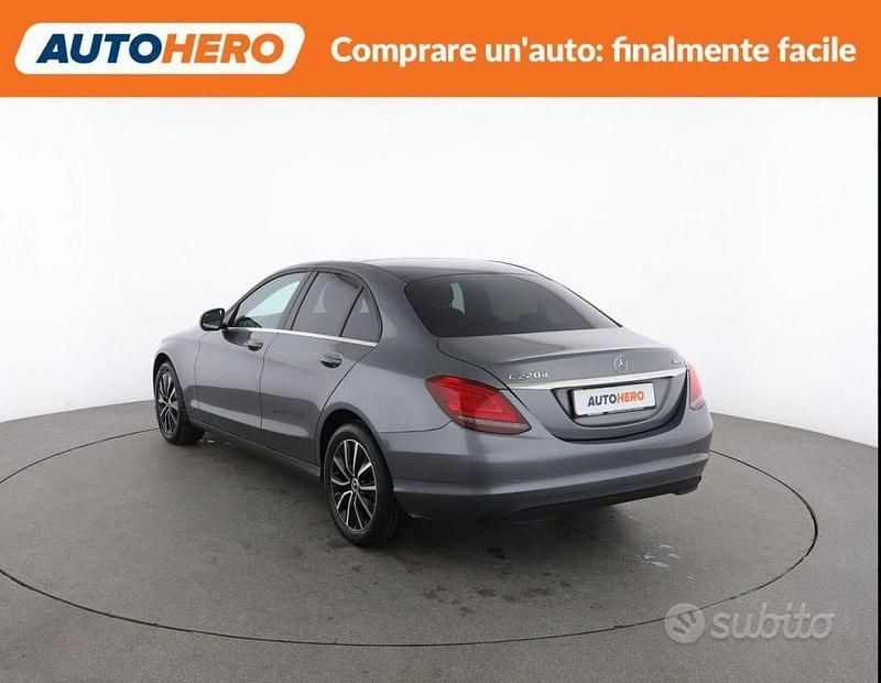 Usata Mercedes C220 Executive 194 CV (142 kW) 2019 Grigio Berlina