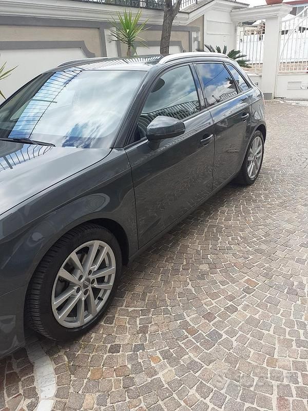 Usata Audi A3 105 CV (77 kW) 2018 Berlina