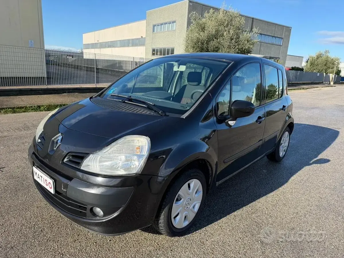 Usata Renault Modus Expression 68 CV (50 kW) 2010 Nero Monovolume