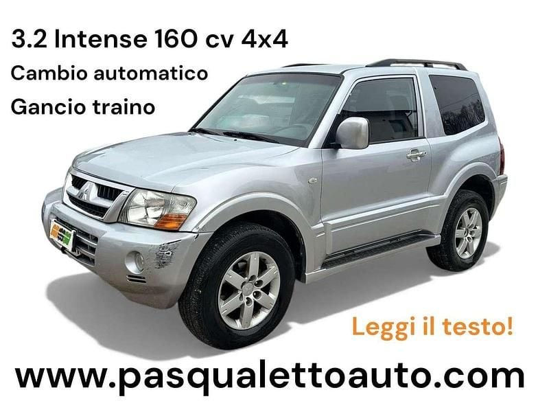 Argento Usata 2005 Mitsubishi Pajero Intense SUV | 8750 € (Super prezzo) - Immagine 1/4