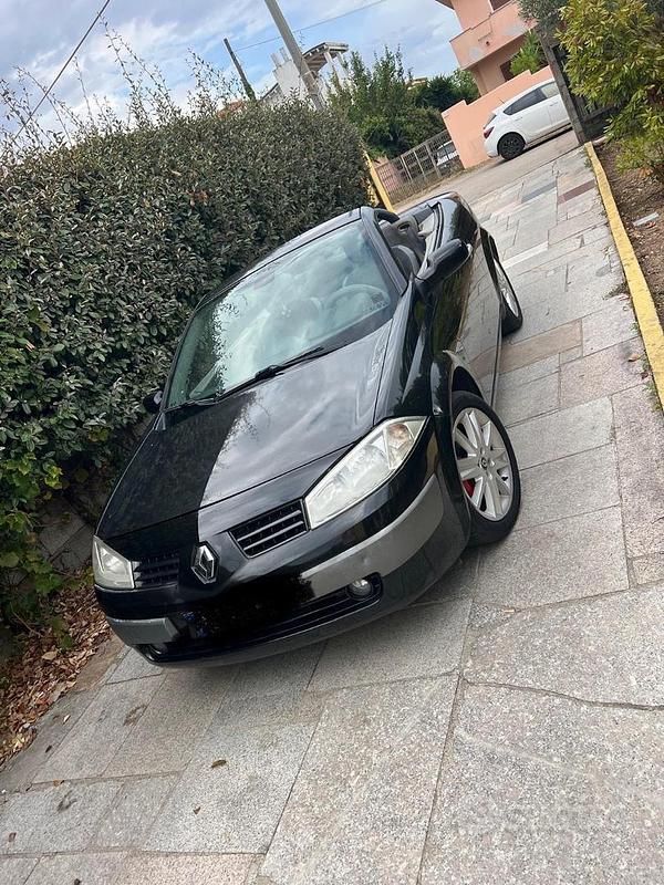 Usata 2007 Renault Mégane II Cabrio | 3200 € - Immagine 1/4