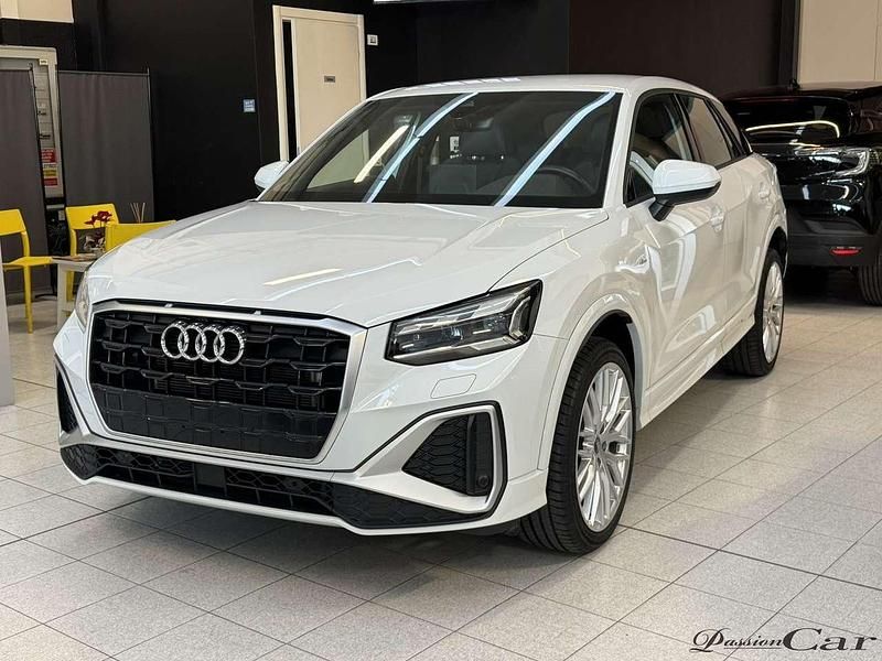 Usata Audi Q2 S-Line 150 CV (110 kW) 2025 Bianco SUV